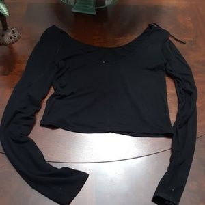 Map to Mars. Black long sleeve crop top